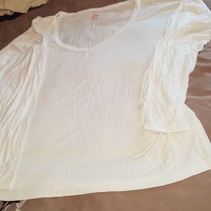 🙂2 for $15🙂 Joe Fresh, ladies white tee shirt, long sleeves